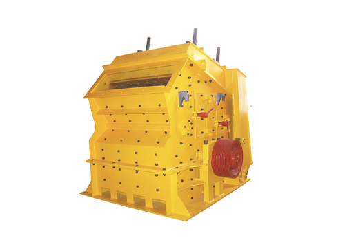 Concasor cu impact PF